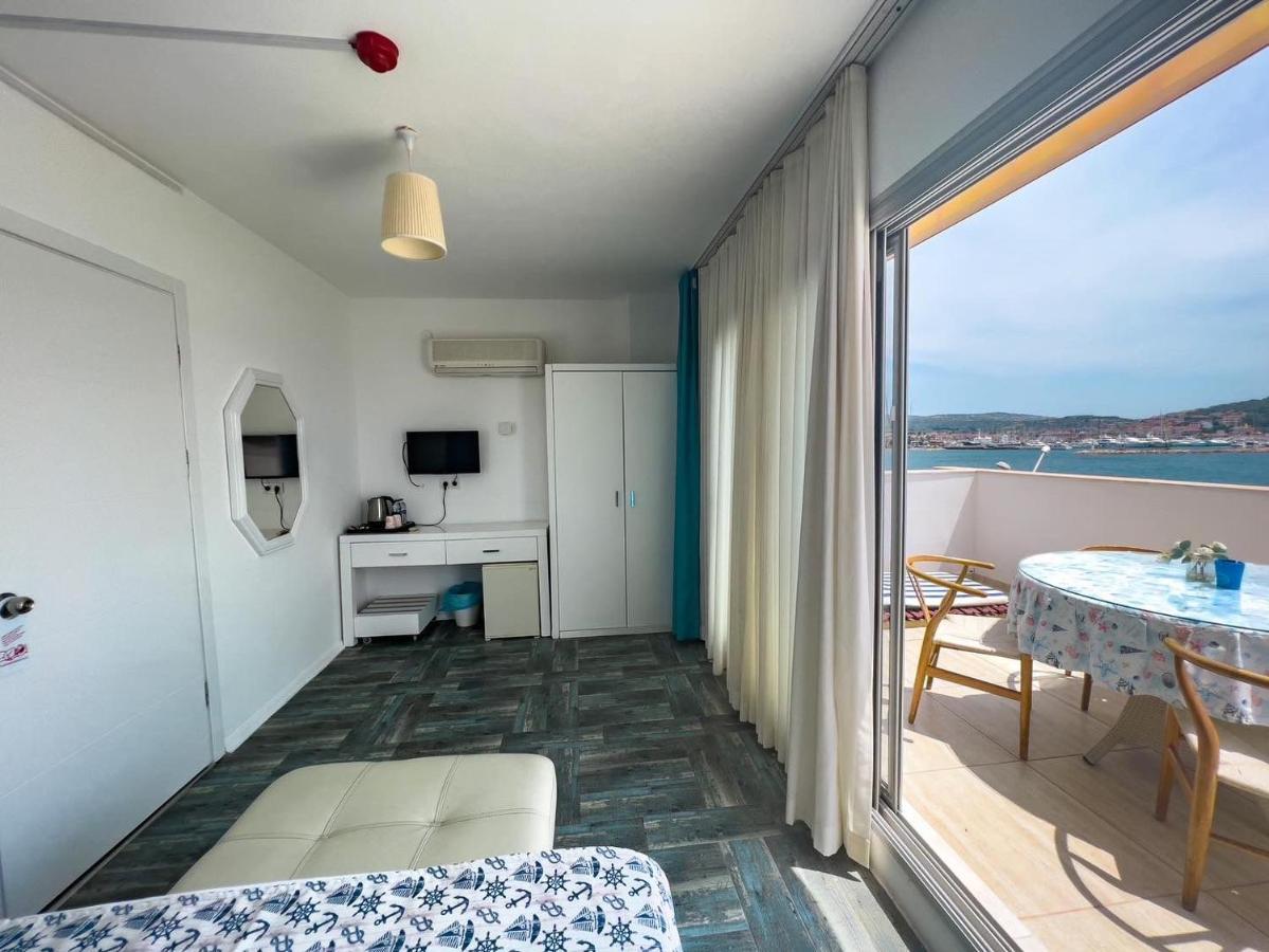 Larimar Hotel Çeşme エクステリア 写真